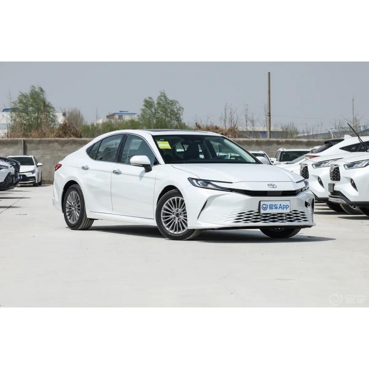 TOYOTA CAMRY 2024 2.0GVP перевдний привод Luxury Edition
