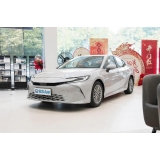 TOYOTA CAMRY 2024 гибридный 2.0HGVP  передний привод 
