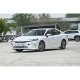 TOYOTA CAMRY 2024 2.0HE передний привод 