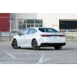 TOYOTA CAMRY 2024 гибридный 2.0HS передний привод 