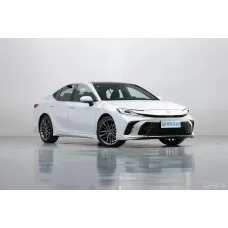 TOYOTA CAMRY 2024 гибридный 2.0HXS передний привод 