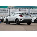 TOYOTA C-HR 2023 2.0L Deluxe Edition