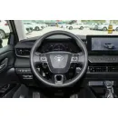TOYOTA CAMRY 2024 2.0HE передний привод 