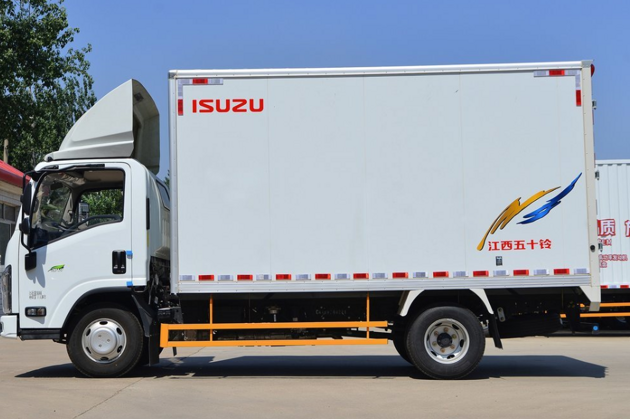 Фургон Jiangxi Isuzu Wing EC
